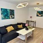 Welcome Home Apartment